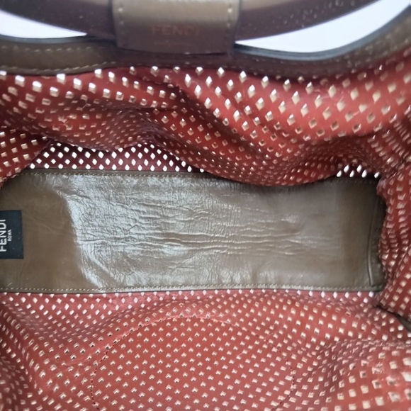 FENDI RUNWAY SHOPPER TOTE - Picture 11 of 11